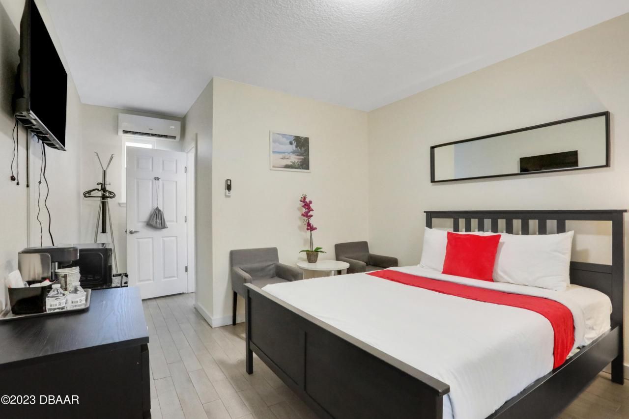 1204 S Ocean Shore Boulevard, Flagler Beach, FL 32136 Photo