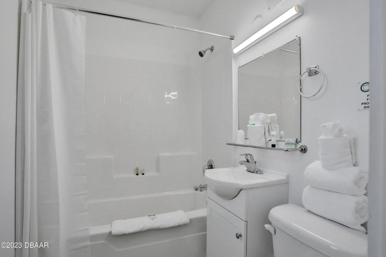 1204 S Ocean Shore Boulevard, Flagler Beach, FL 32136 Photo