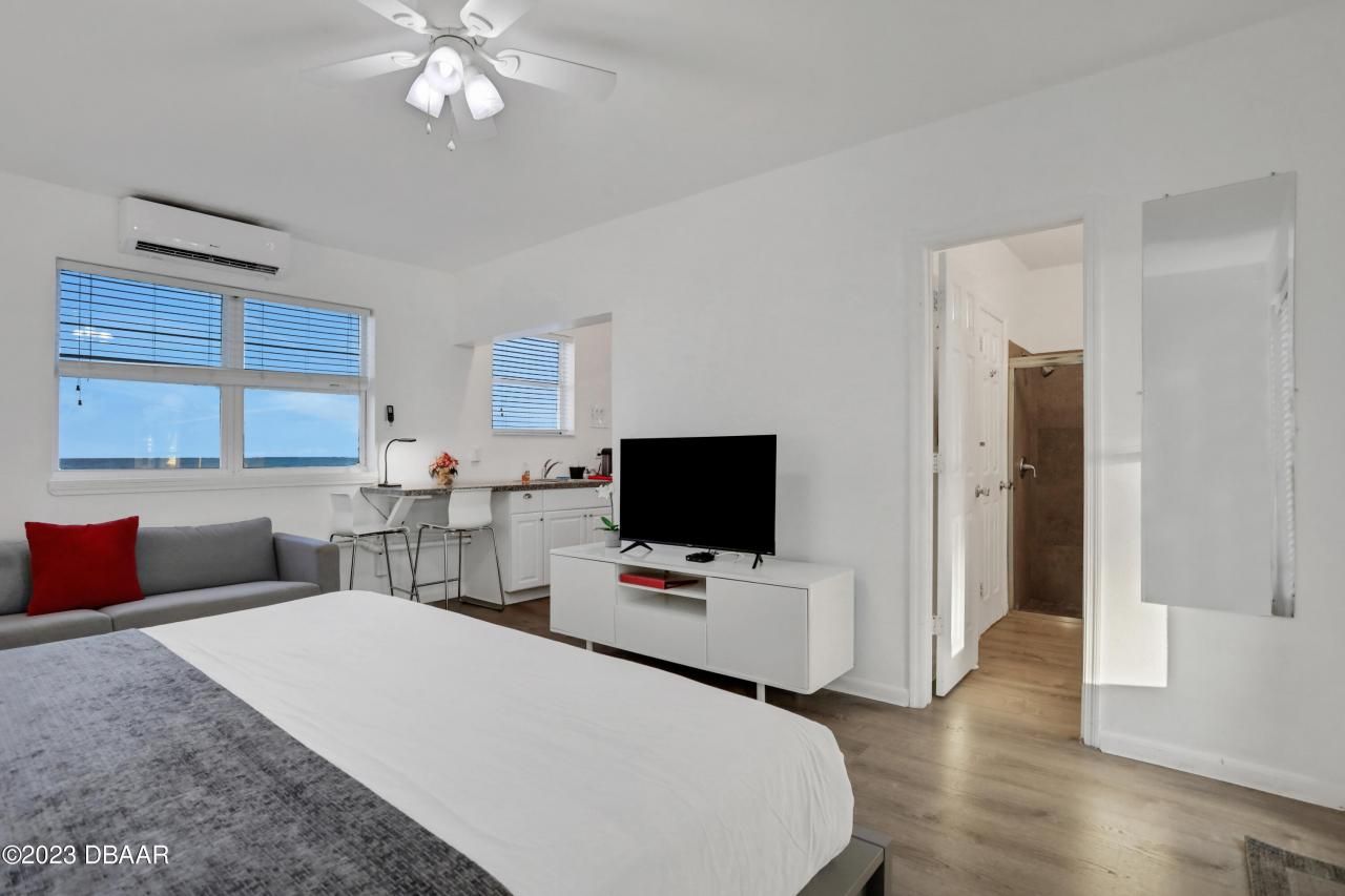 1204 S Ocean Shore Boulevard, Flagler Beach, FL 32136 Photo