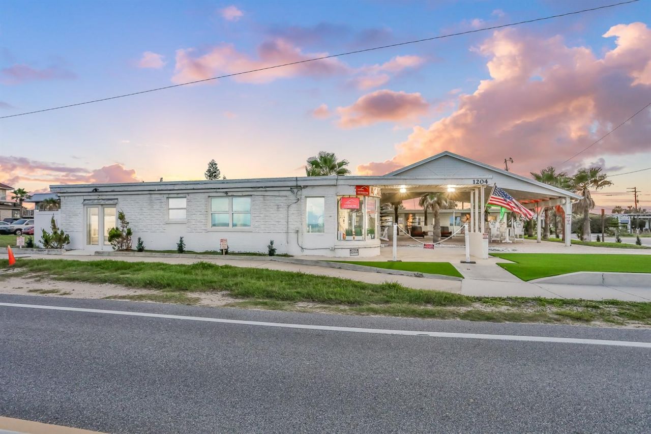 1204 S Ocean Shore Boulevard, Flagler Beach, FL 32136 Photo