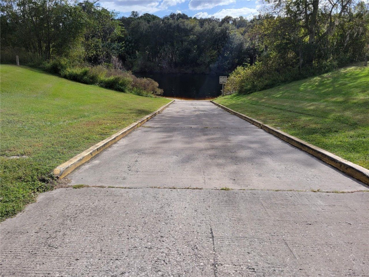 Se 74th Lane Road, Lot #9-WEST, Ocklawaha, FL 32179 Photo