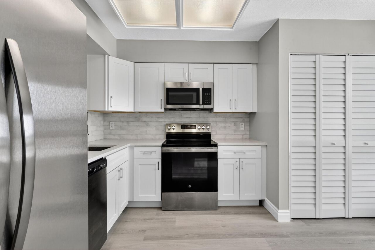 14527 Bonaire Boulevard, Unit 309, Delray Beach, FL 33446 Photo