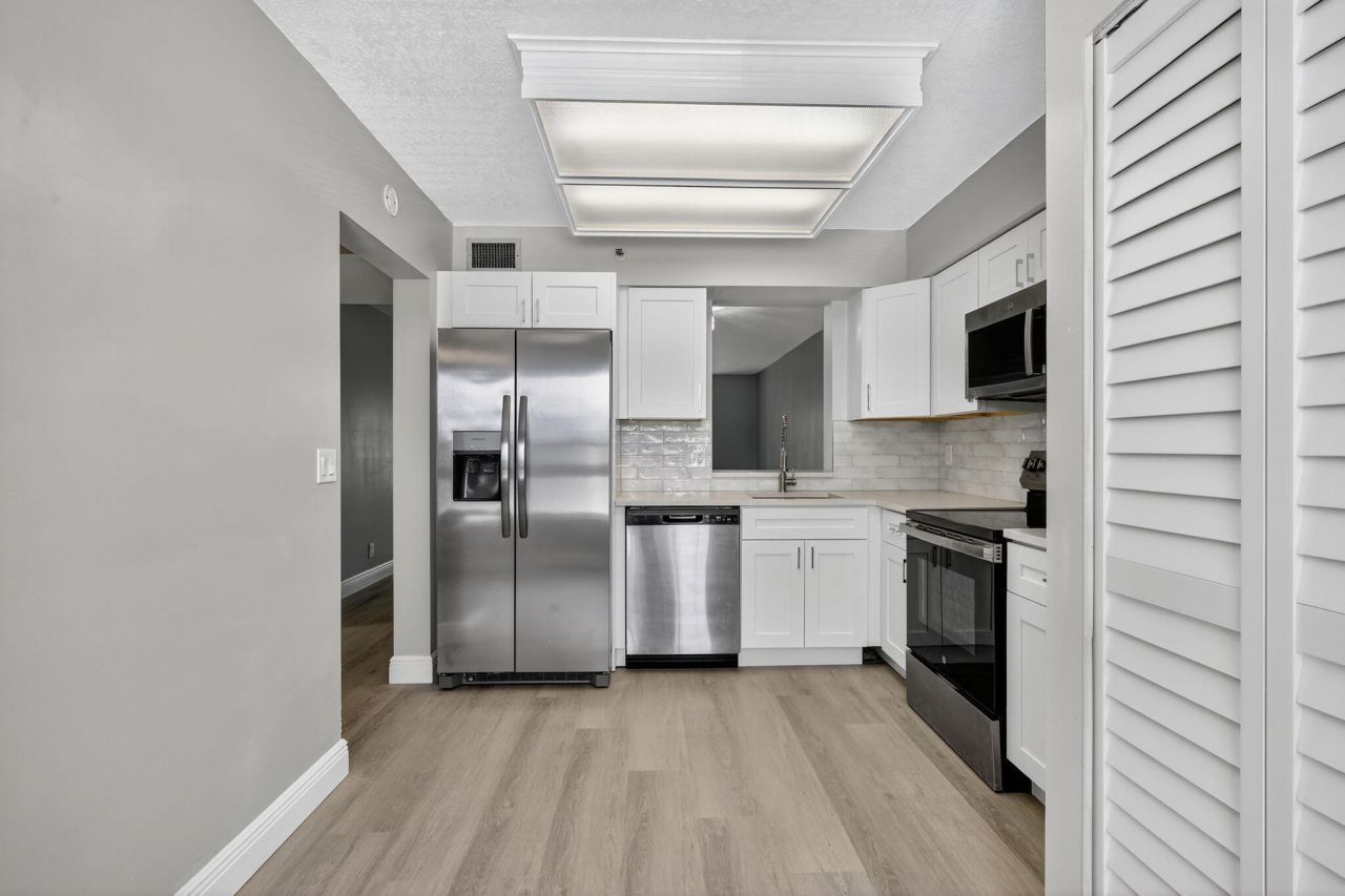 14527 Bonaire Boulevard, Unit 309, Delray Beach, FL 33446 Photo