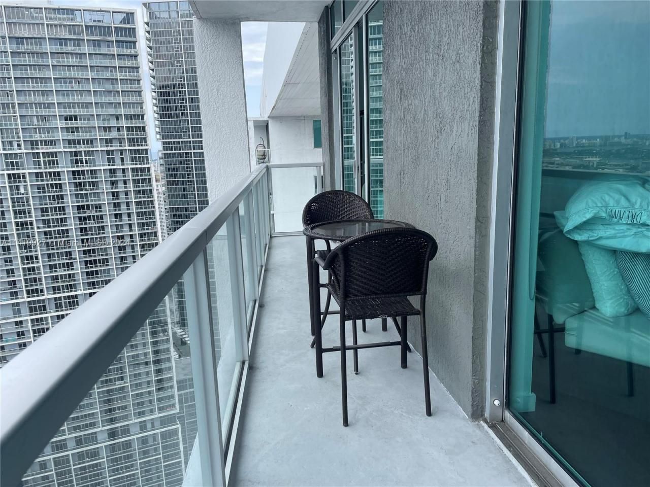 55 SE 6th St, Unit Ph4307, Miami, FL 33131 Photo
