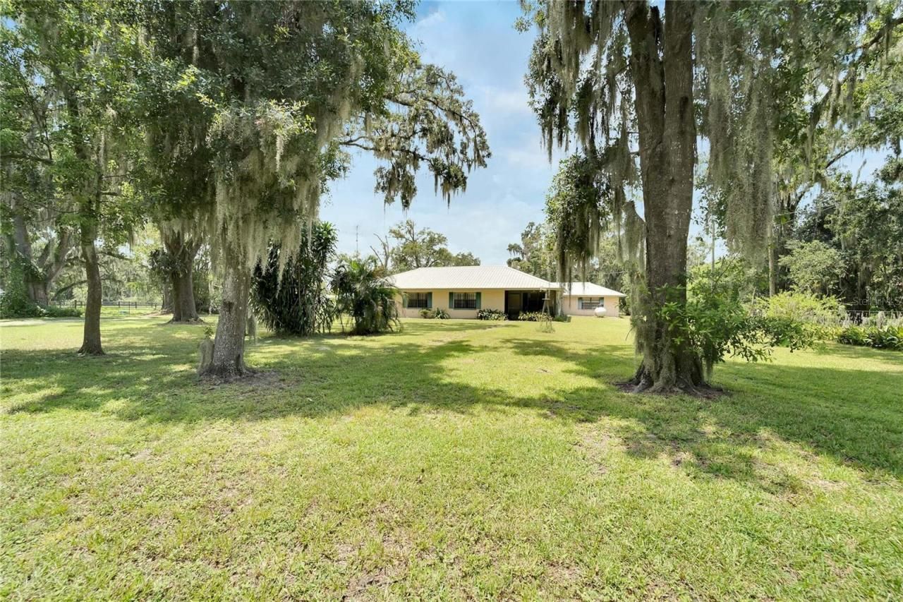 3003 N Wilder Road, Plant City, FL 33563 Photo
