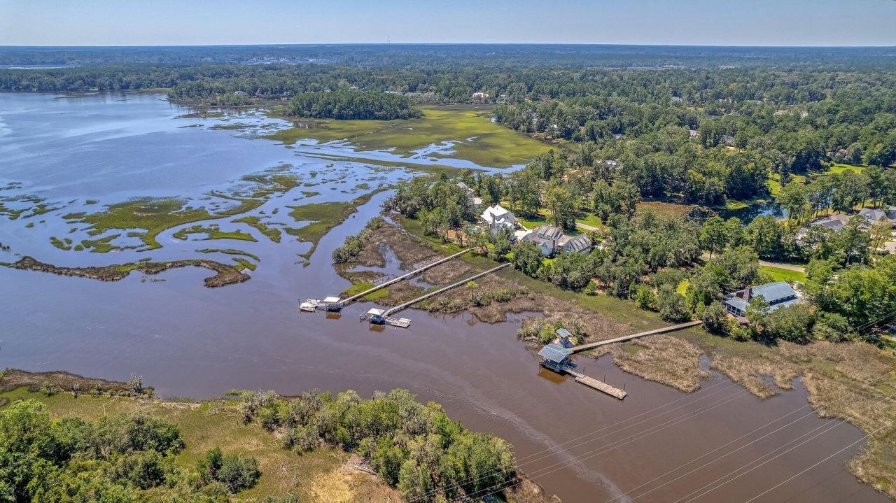 4227 Ten Shillings Way Photo 10