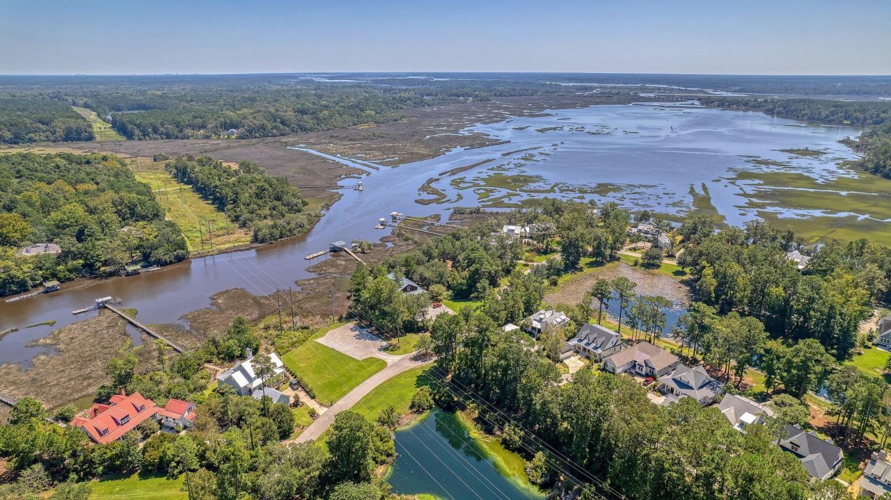 4227 Ten Shillings Way Photo 13