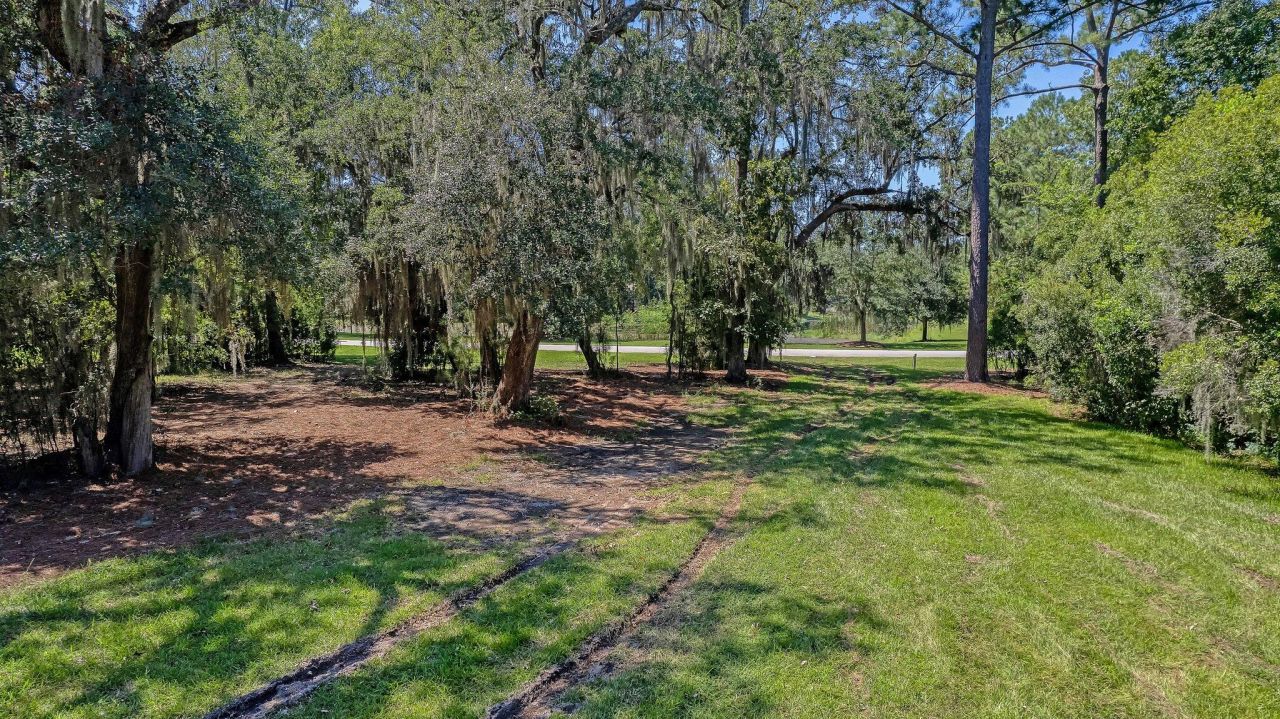 4227 Ten Shillings Way Photo 19