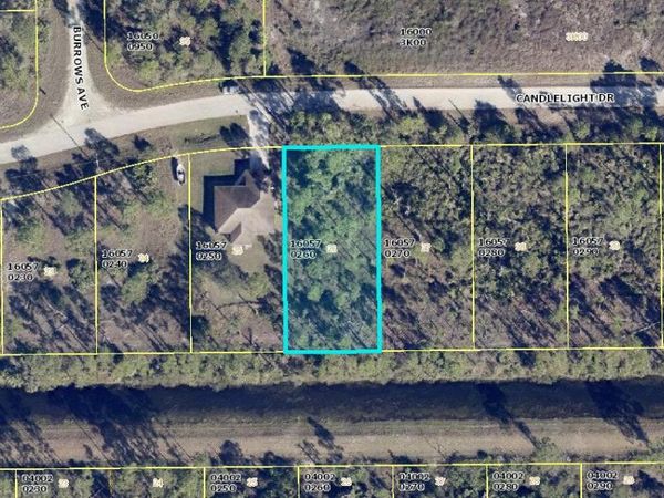 1054 Candlelight Drive, Lehigh Acres, FL 33974