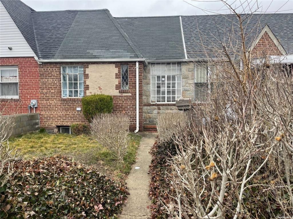 115-12 227th Street, Cambria Heights, NY 11411 Main Photo