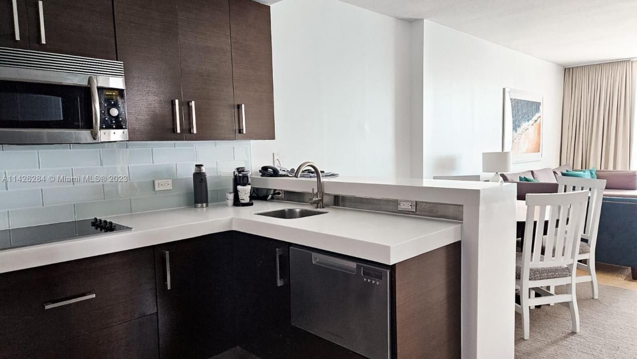 17315 E Collins Ave, Unit 1102, Sunny Isles Beach, FL 33160 Photo