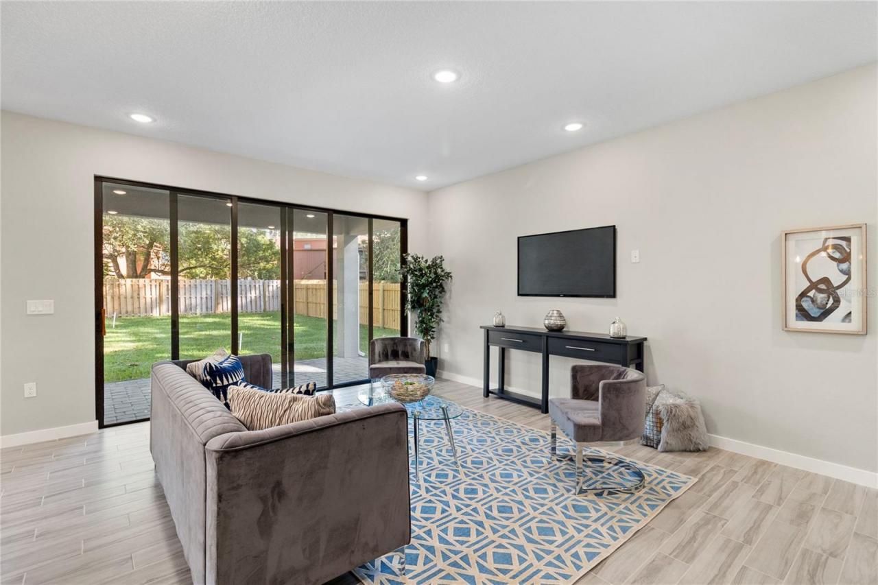2719 Keystone Drive, Orlando, FL 32806 Photo