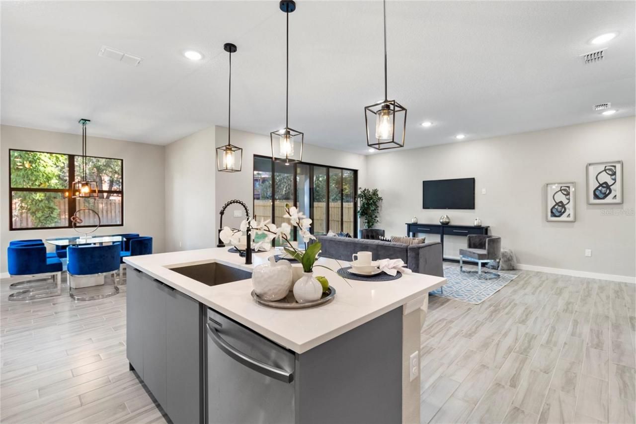 2719 Keystone Drive, Orlando, FL 32806 Photo