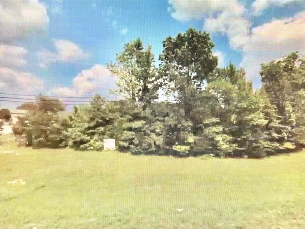 1520 Happy Valley Road , Glasgow, KY 42141