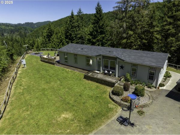 1578 SCHOLFIELD RD, Reedsport, OR 97467