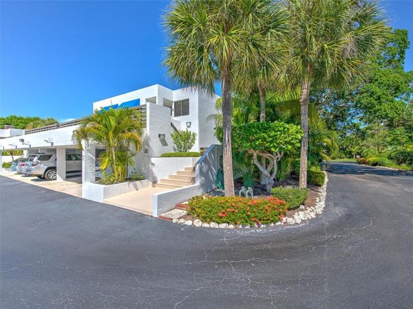 720 BAYPORT WAY, Unit 720, LONGBOAT KEY, FL 34228