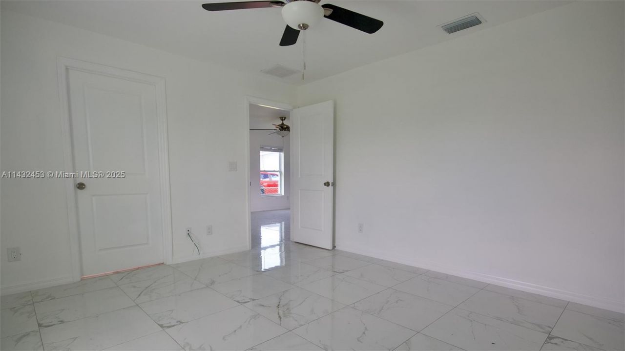 3433 Jeffcott St., Fort Myers, FL 33916 Photo