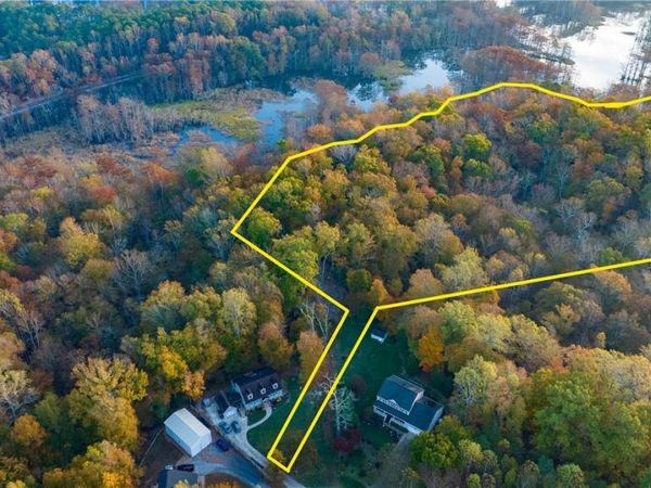 15507 Fort James Court, Lanexa, VA 23089