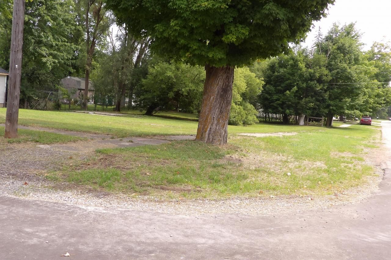 343 S Hemlock Street, Evart, MI 49631 Main Photo