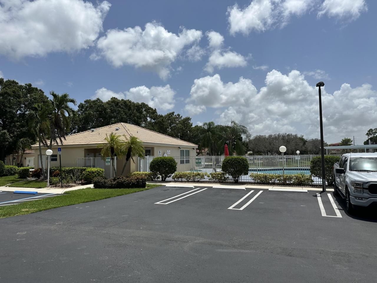 202 Wedgewood Circle Circle, Greenacres, FL 33463 Photo