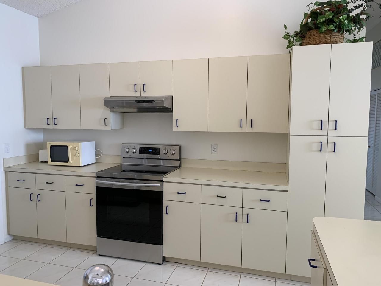 202 Wedgewood Circle Circle, Greenacres, FL 33463 Photo