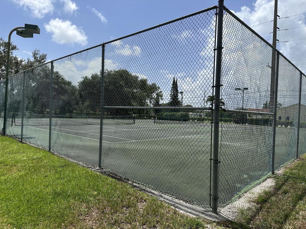 202 Wedgewood Circle Circle, Greenacres, FL 33463 Photo