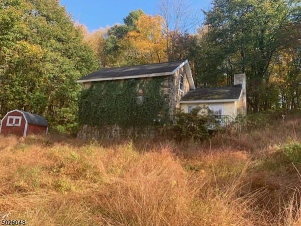 42 5Th Ave, Mine Hill, NJ 07803