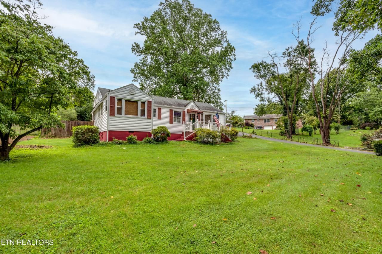 108 Brandau Drive, Knoxville, TN 37920 Main Photo