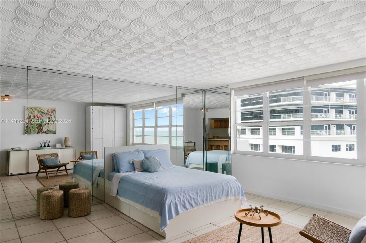 100 Lincoln Rd, Unit 1039, Miami Beach, FL 33139 Photo