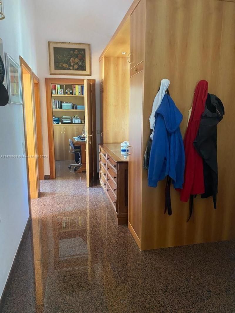 7 Via A Veraqua, , TI 00000 Photo