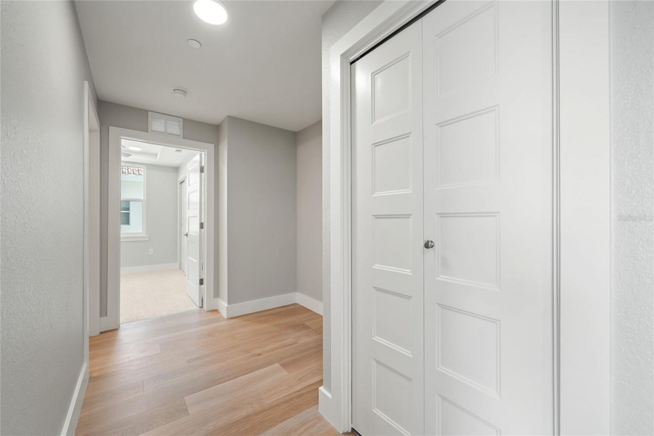 14048 Gulf Boulevard, Unit 402, Madeira Beach, FL 33708 Photo