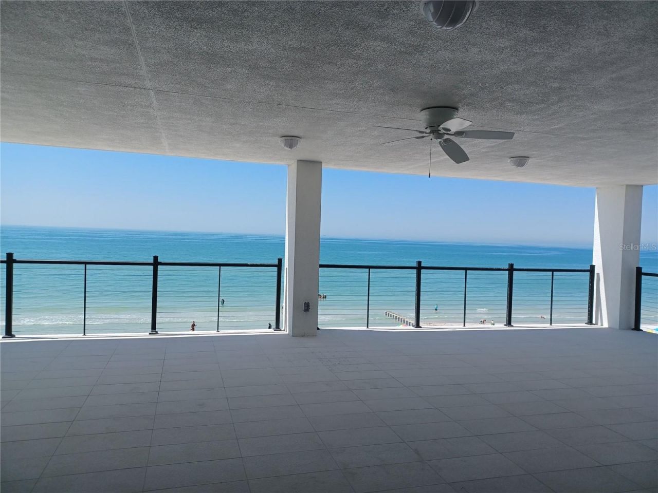 14048 Gulf Boulevard, Unit 402, Madeira Beach, FL 33708 Photo