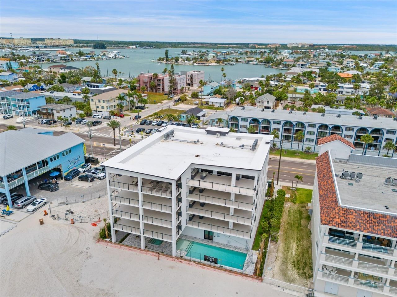 14048 Gulf Boulevard, Unit 402, Madeira Beach, FL 33708 Photo