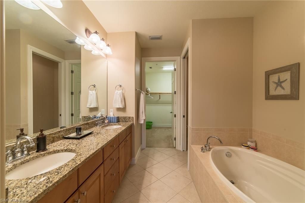11907 Adoncia Way, Unit 3005, Fort Myers, FL 33912 Photo