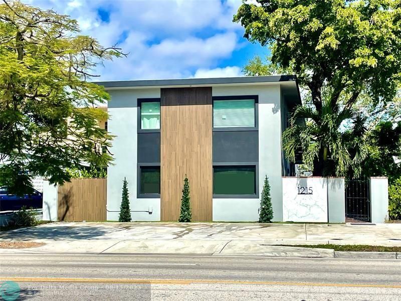 1215 E Broward Boulevard, Fort Lauderdale, FL 33301 Photo
