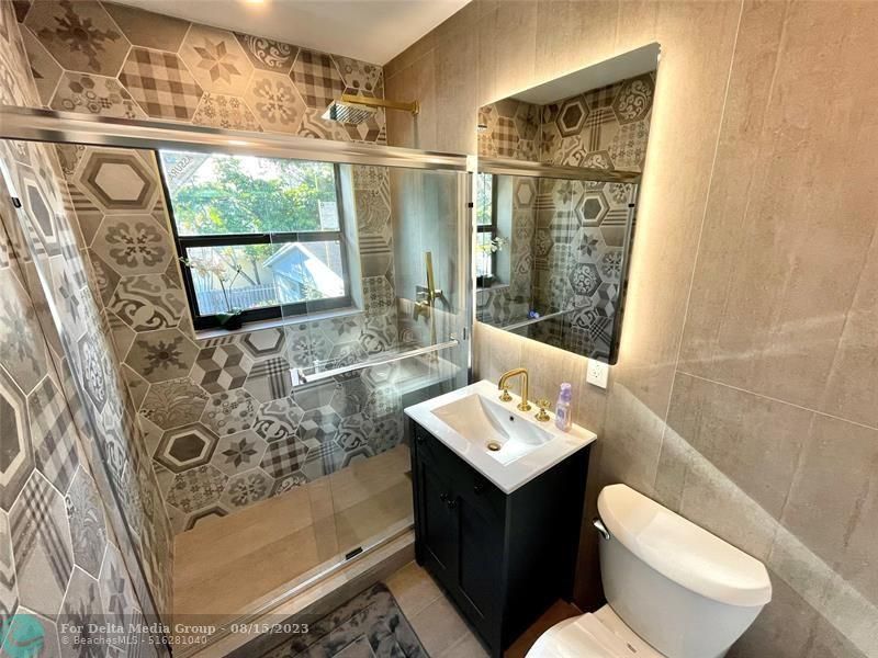 1215 E Broward Boulevard, Fort Lauderdale, FL 33301 Photo