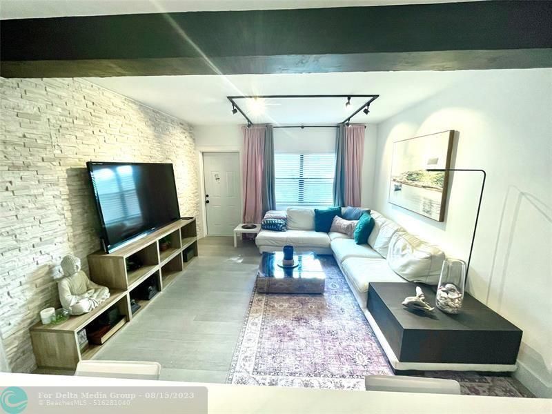 1215 E Broward Boulevard, Fort Lauderdale, FL 33301 Photo