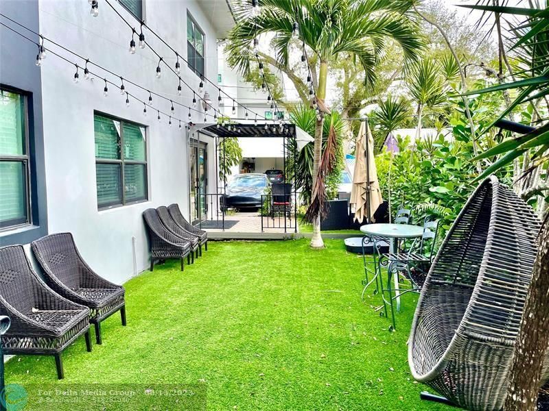 1215 E Broward Boulevard, Fort Lauderdale, FL 33301 Photo