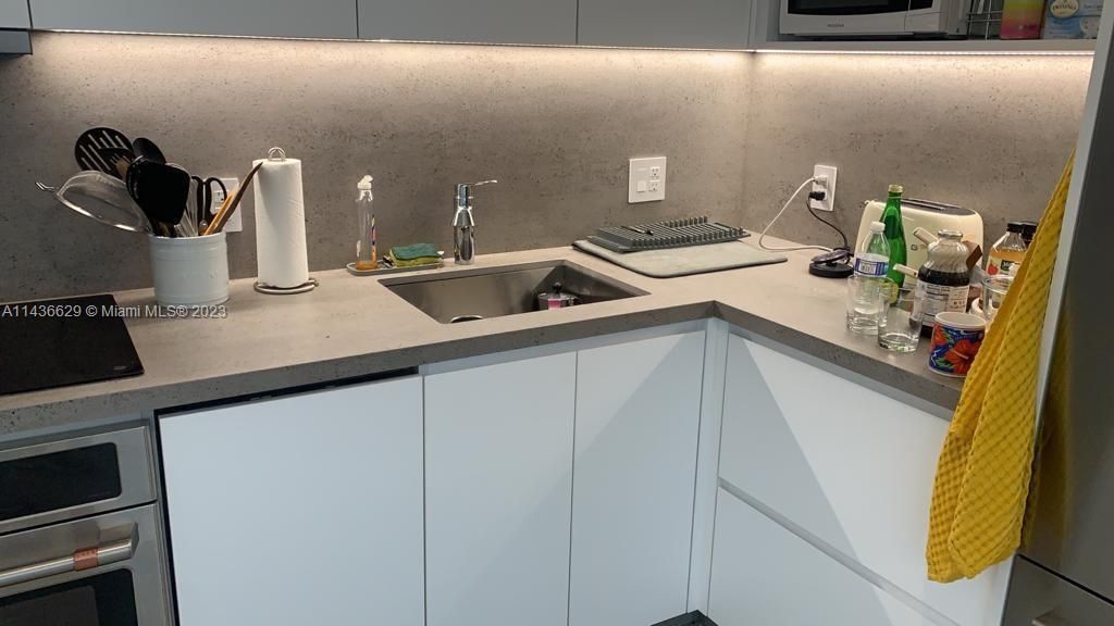 Please Call For Address, Unit 935, Miami Beach, FL 33140 Photo