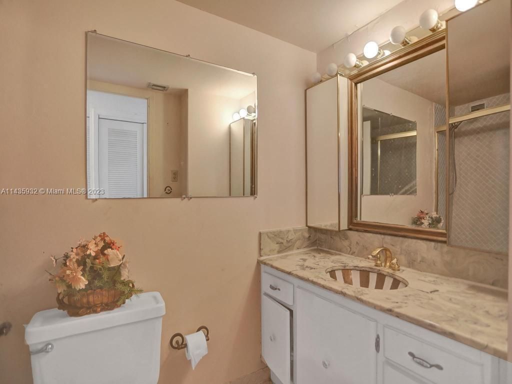 18051 Biscayne Blvd, Unit 304, Aventura, FL 33160 Photo