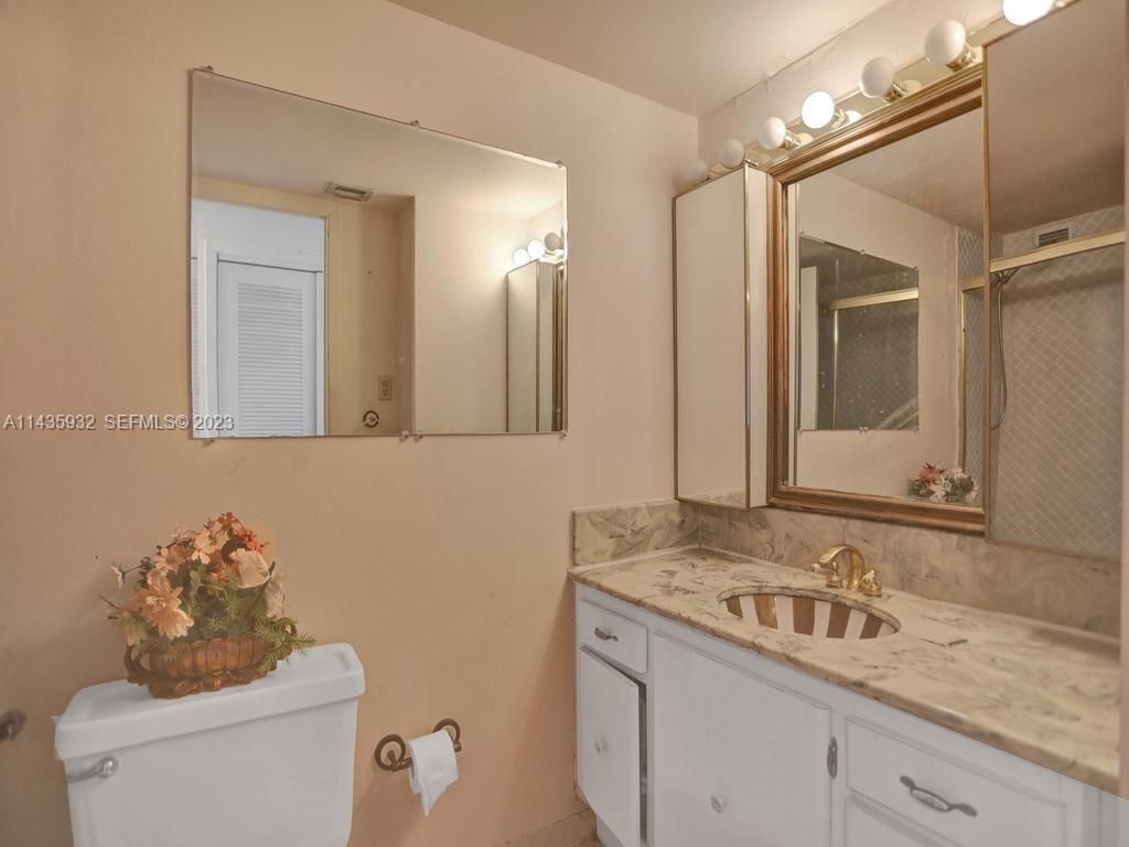 18051 Biscayne Blvd, Unit 304, Aventura, FL 33160 Photo