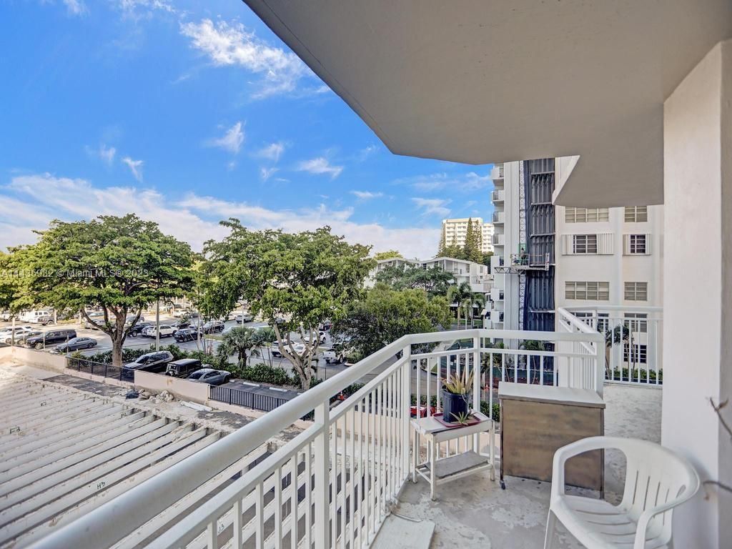 18051 Biscayne Blvd, Unit 304, Aventura, FL 33160 Photo