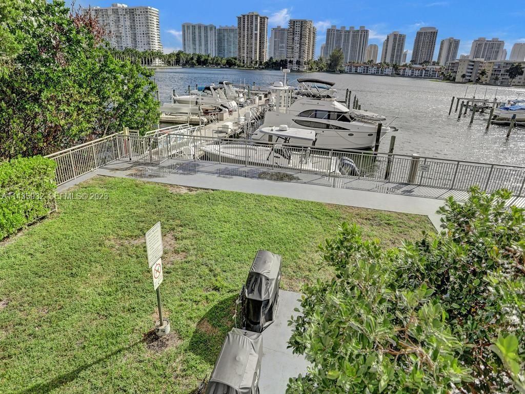 18051 Biscayne Blvd, Unit 304, Aventura, FL 33160 Photo