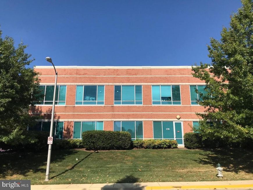 17b Firstfield Road, Unit 201, Gaithersburg, MD 20878 Main Photo