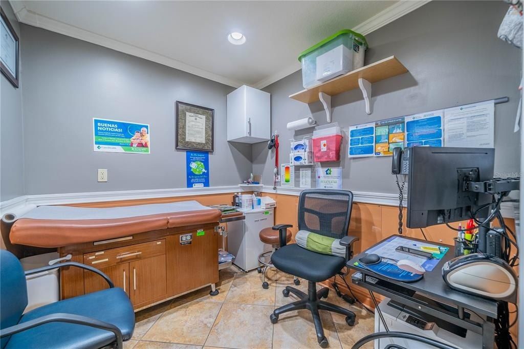 10508 Gibsonton Dr, Riverview, FL 33578 Photo