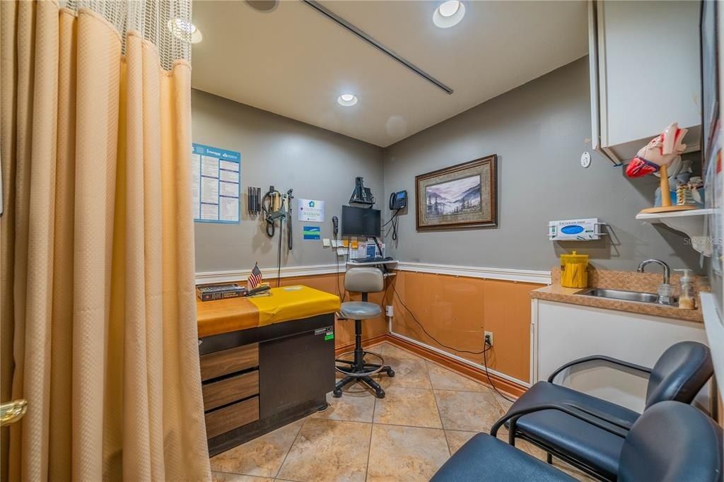 10508 Gibsonton Dr, Riverview, FL 33578 Photo