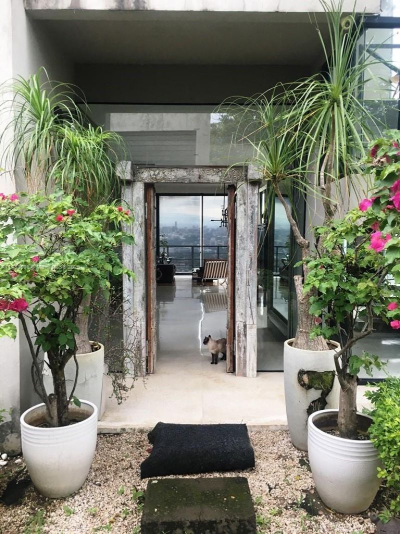 46 Cerro Real Alto Las Palomas, , CR 00000 Photo