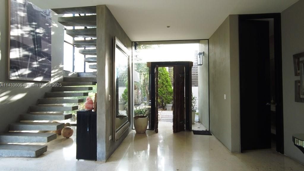 46 Cerro Real Alto Las Palomas, , CR 00000 Photo