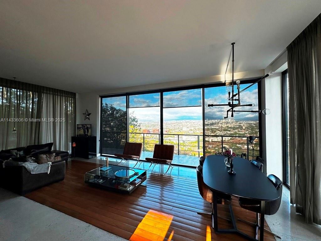 46 Cerro Real Alto Las Palomas, , CR 00000 Photo