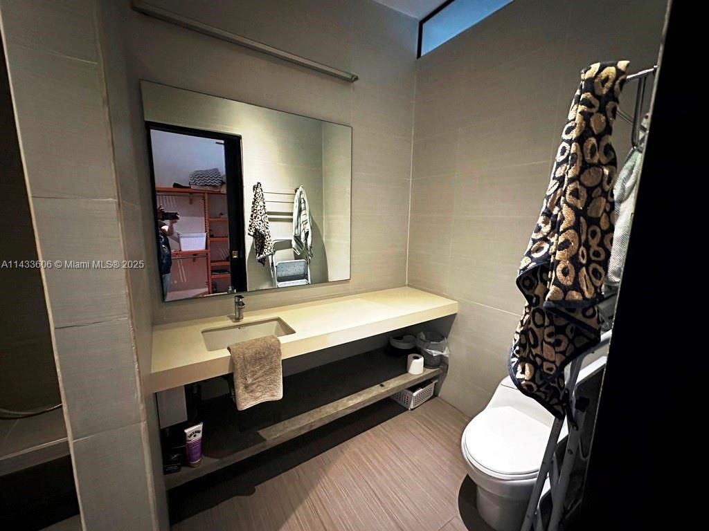 46 Cerro Real Alto Las Palomas, , CR 00000 Photo